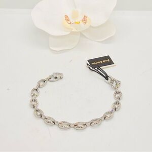 NWT, Juicy Couture Silver Tone Full Pave Link Bracelet Size 7” Length
